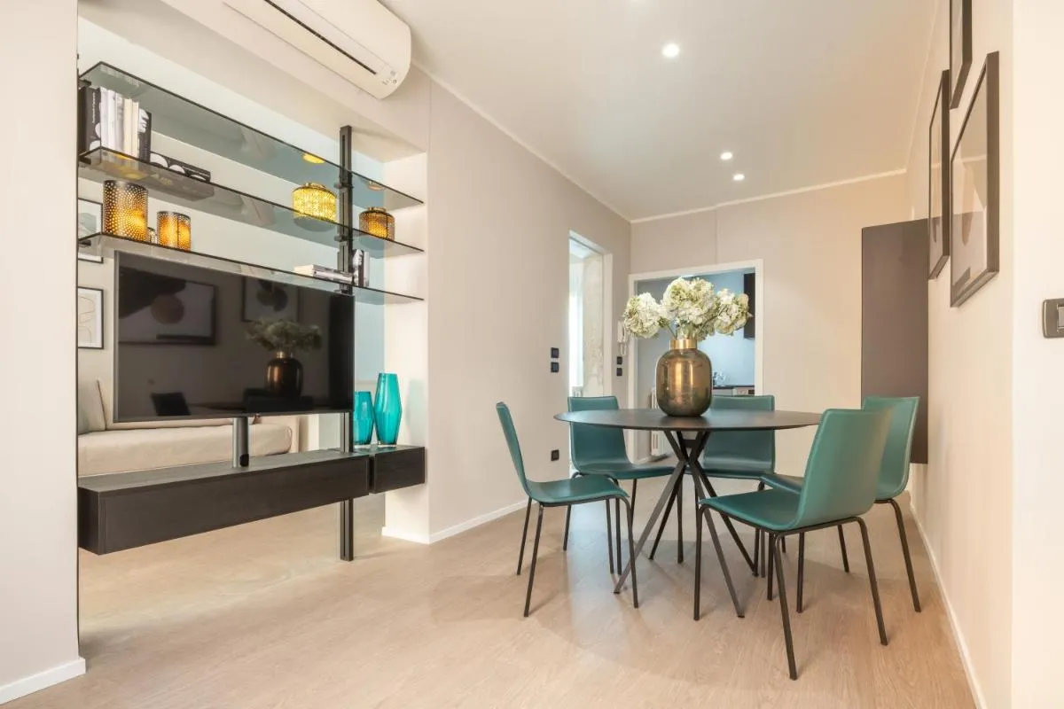 Image 3 of Accademia Apartments R&R