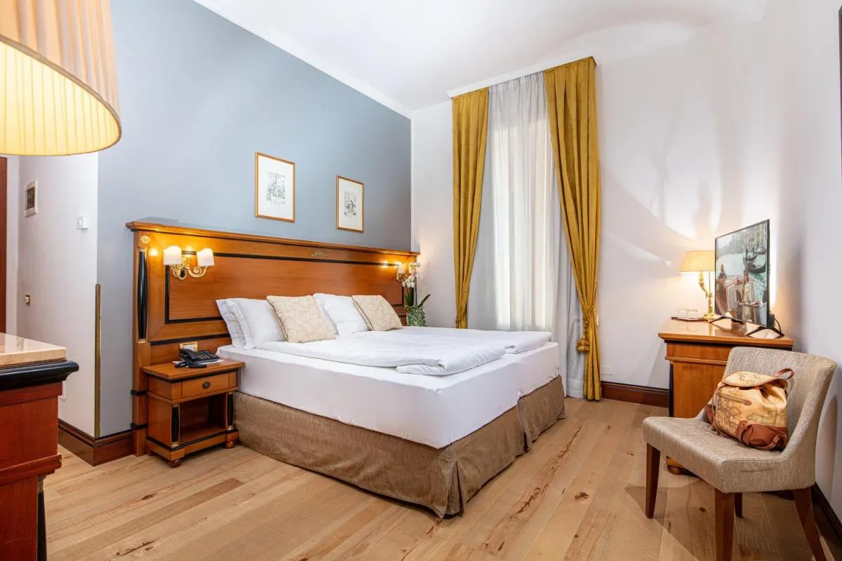 Image 4 of All’Angelo Art Hotel