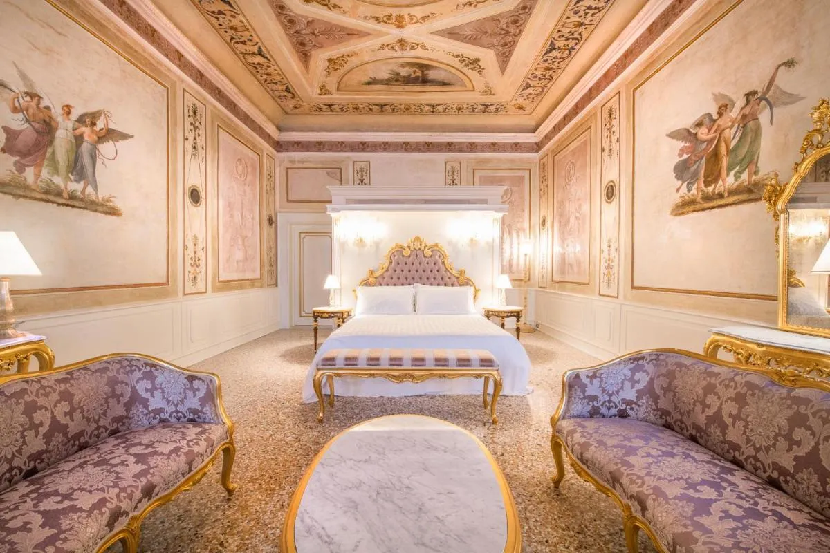 Image 5 of Ca’ Bonfadini Historic Experience