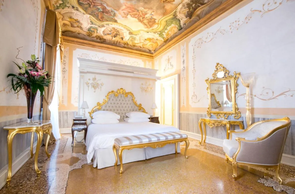 Image 4 of Ca’ Bonfadini Historic Experience