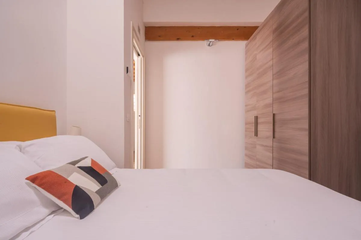 Image 6 of Centrale Mazzoni Apartments R&R