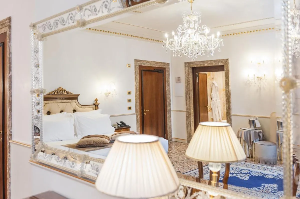 Image 2 of Hotel Ai Cavalieri di Venezia