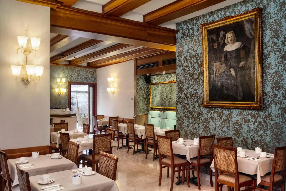Image 1 of Hotel Bisanzio