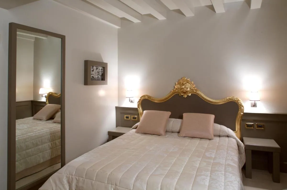 Image 2 of Hotel Cà Zusto Venezia