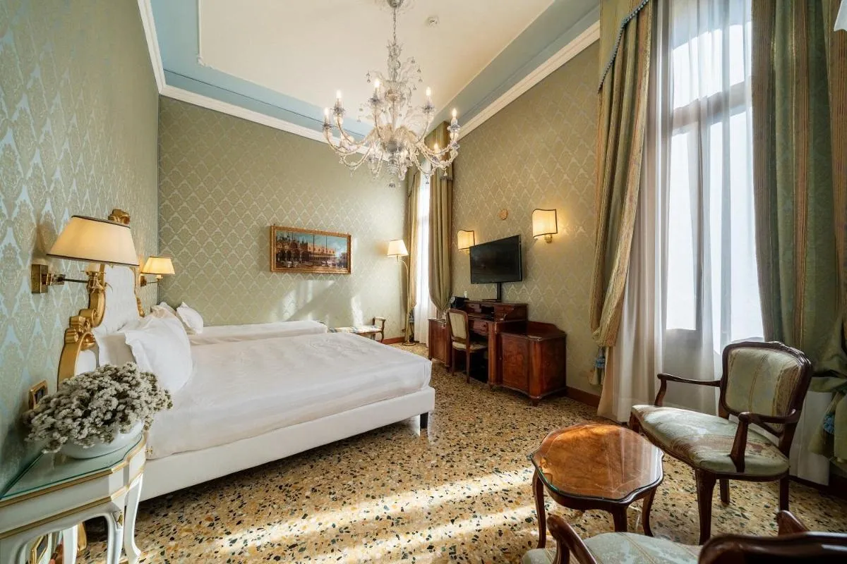 Image 1 of Hotel Colombina