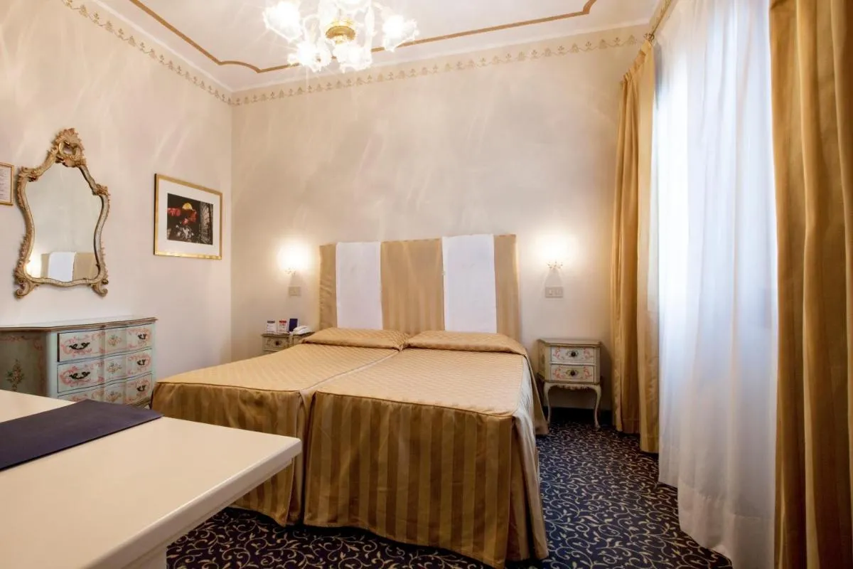 Image 5 of Hotel Principe