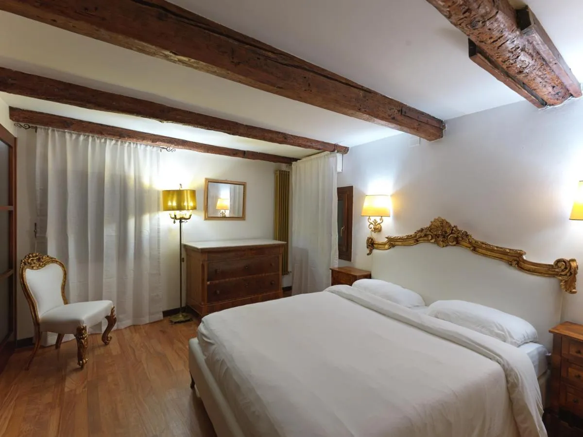 Image 6 of LaLux Venezia