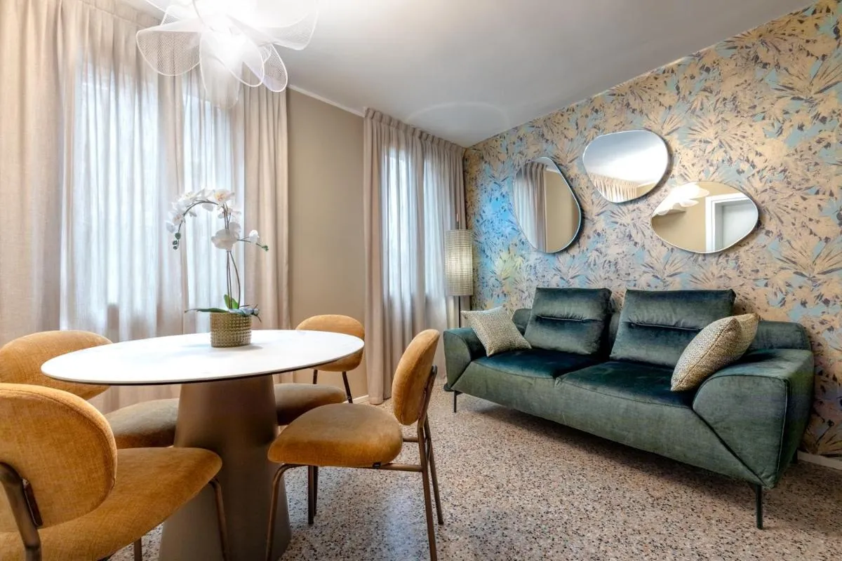 Image 1 of – NEW – Venice Suite San Marco 213