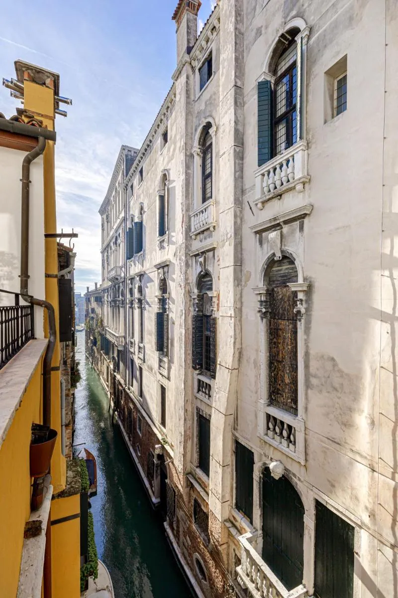 Image 3 of Palazzo Dei Fiori by Room Mate