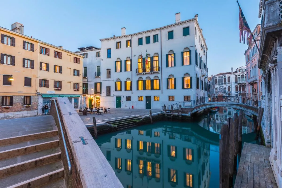 Image 3 of Palazzo Morosini Degli Spezieri – Apartments