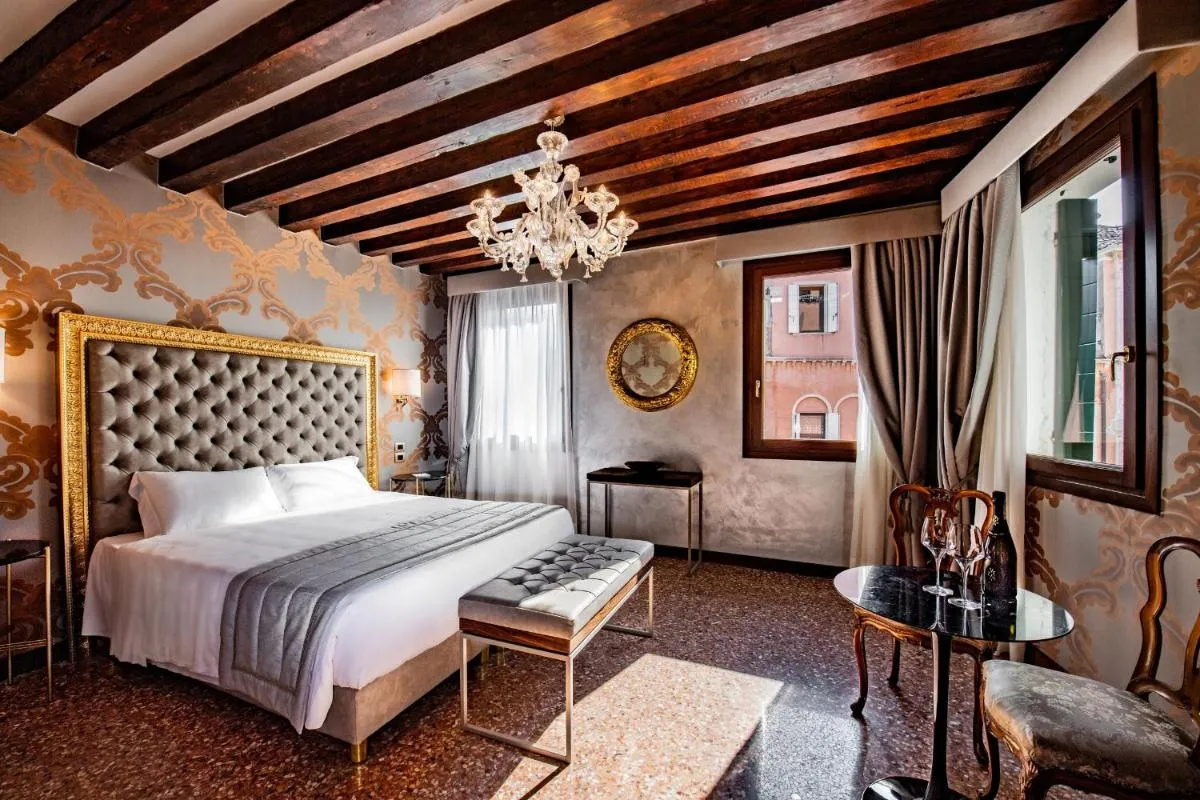 Image 3 of Palazzo San Lorenzo