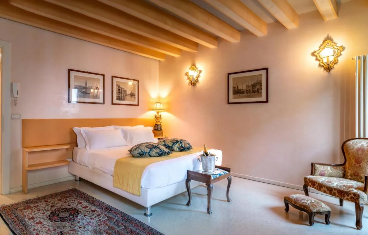 Image of Palazzo San Luca