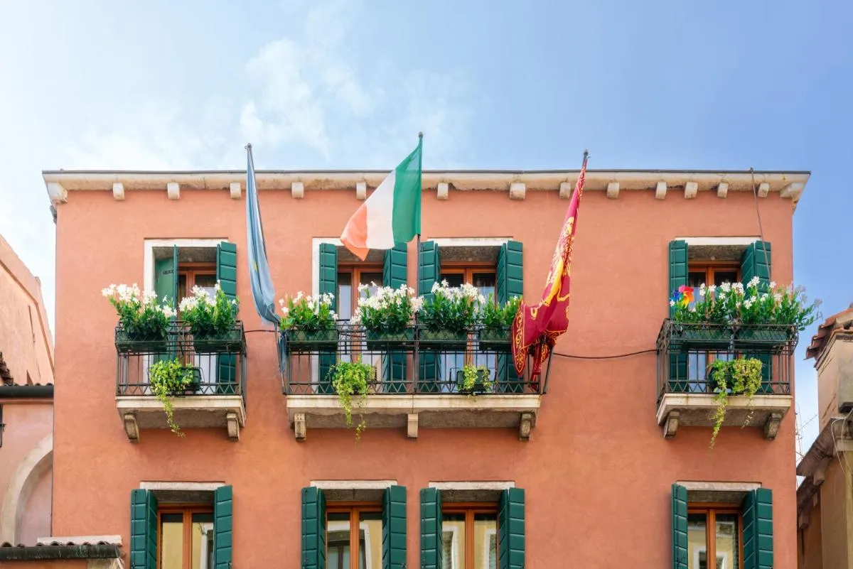 Image 1 of Palazzo San Luca