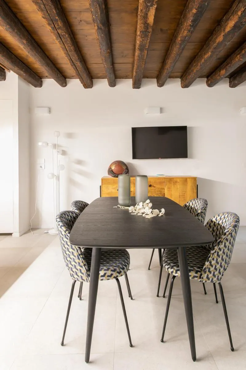 Image 5 of Palazzo Venere Apartments