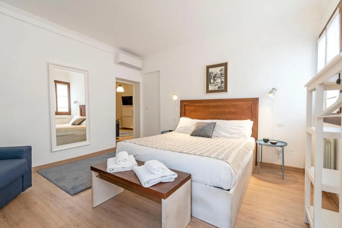 Image 5 of San Marco Schiavoni apartments