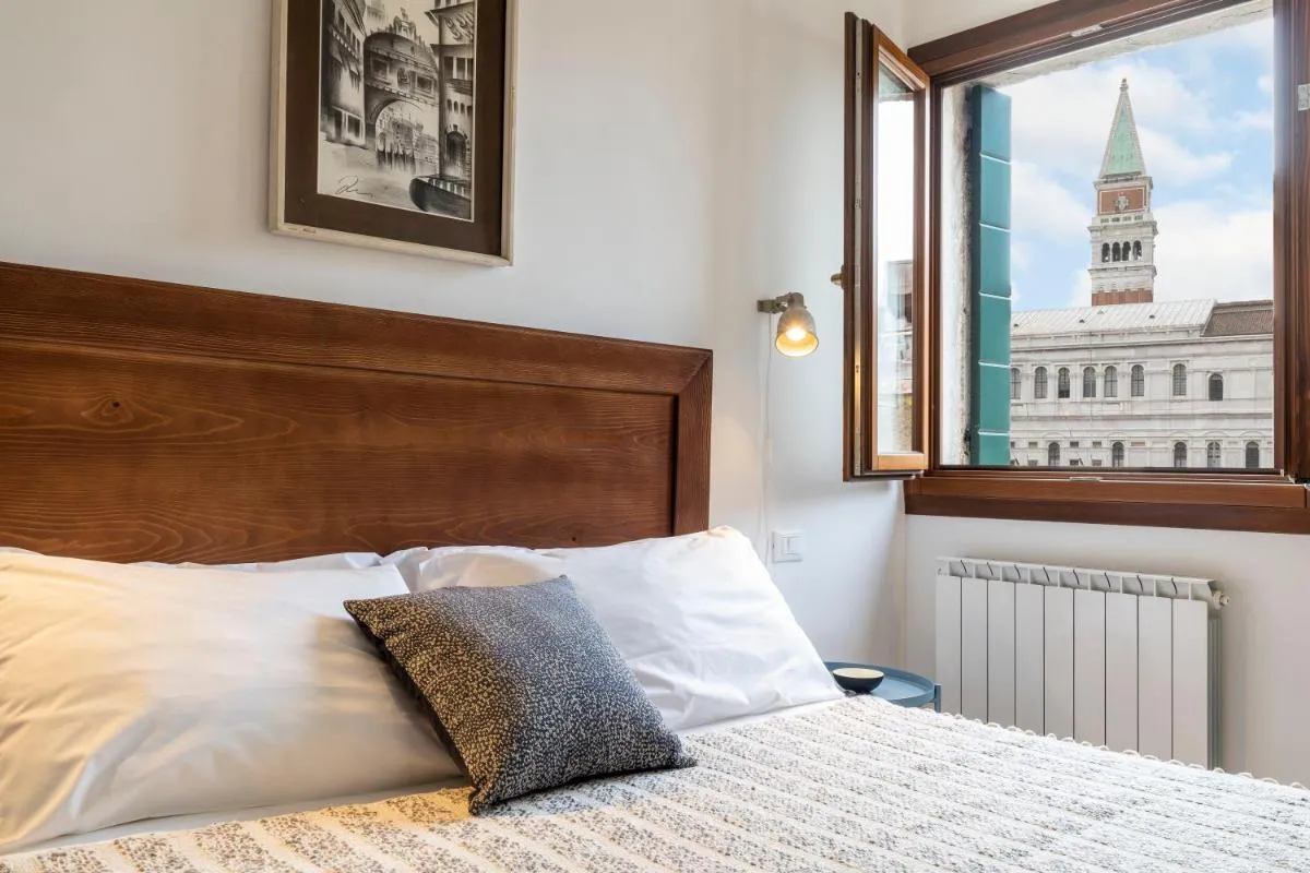 Image 3 of San Marco Schiavoni apartments