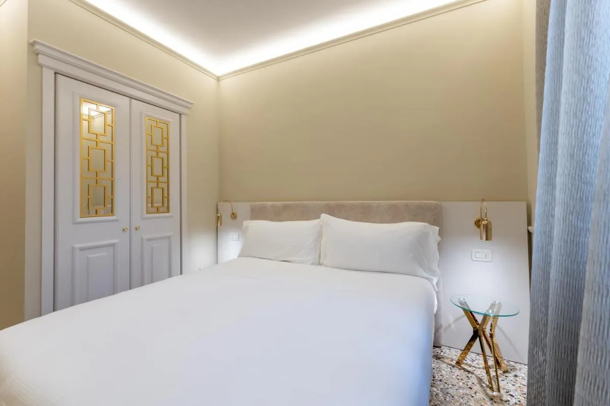 Image 2 of San Vio Palace Luxury Apartments