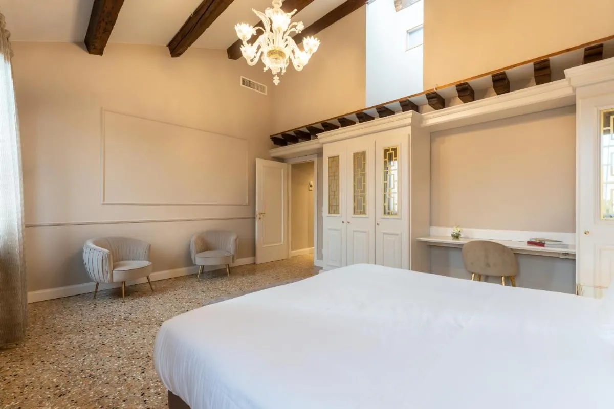 Image 3 of San Vio Palace Luxury Apartments