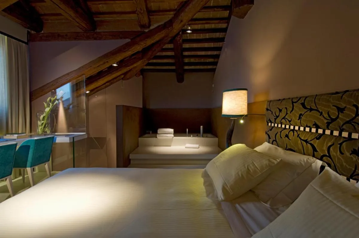 Image 4 of Sina Centurion Palace