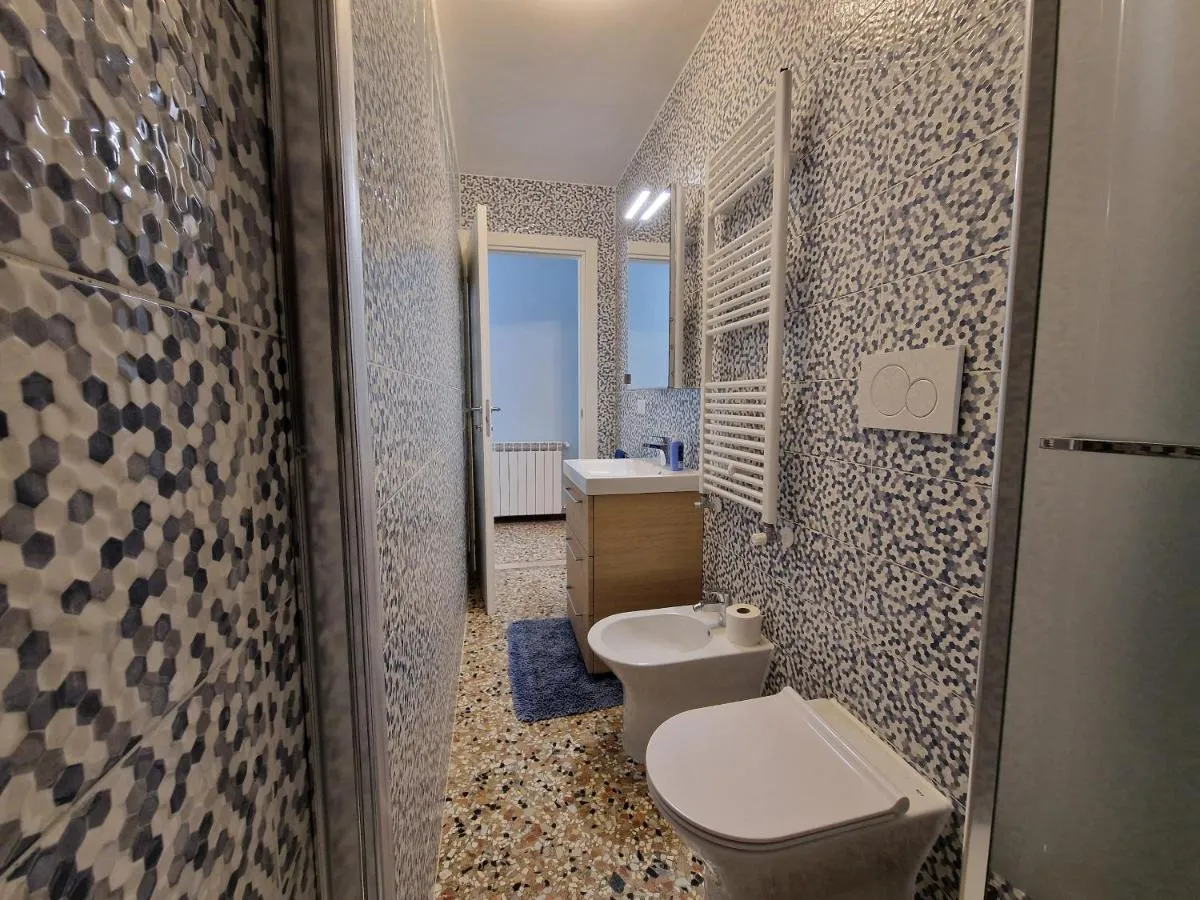 Image 2 of Veneziacentopercento La Forcola Apartment, next to Rialto bridge