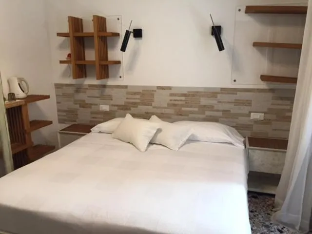 Image 2 of 3C B&B