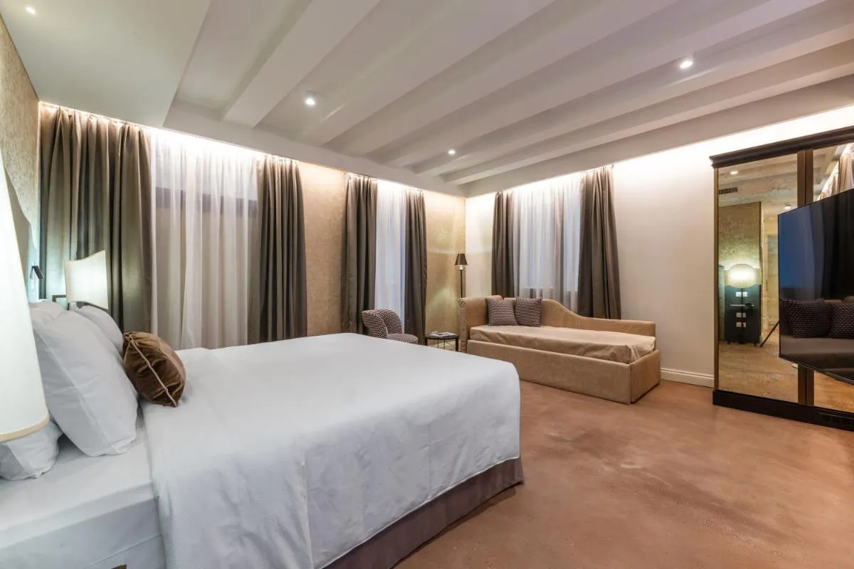 Image 3 of Acca Hotel