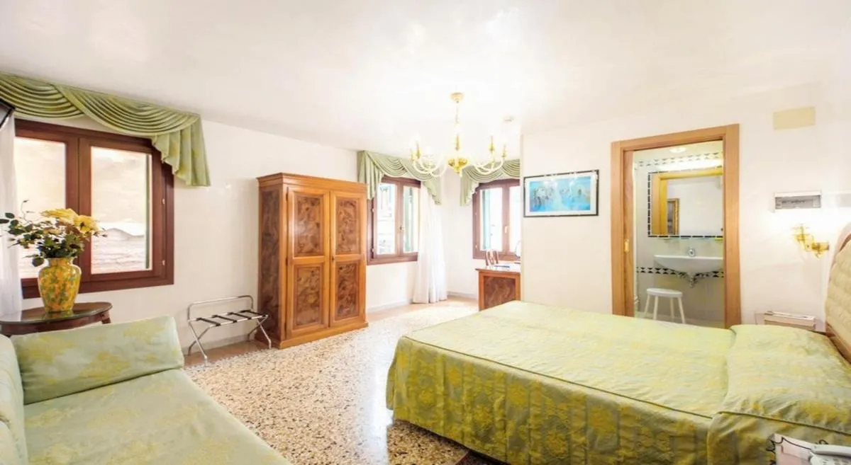Image 6 of Antica Casa Carettoni