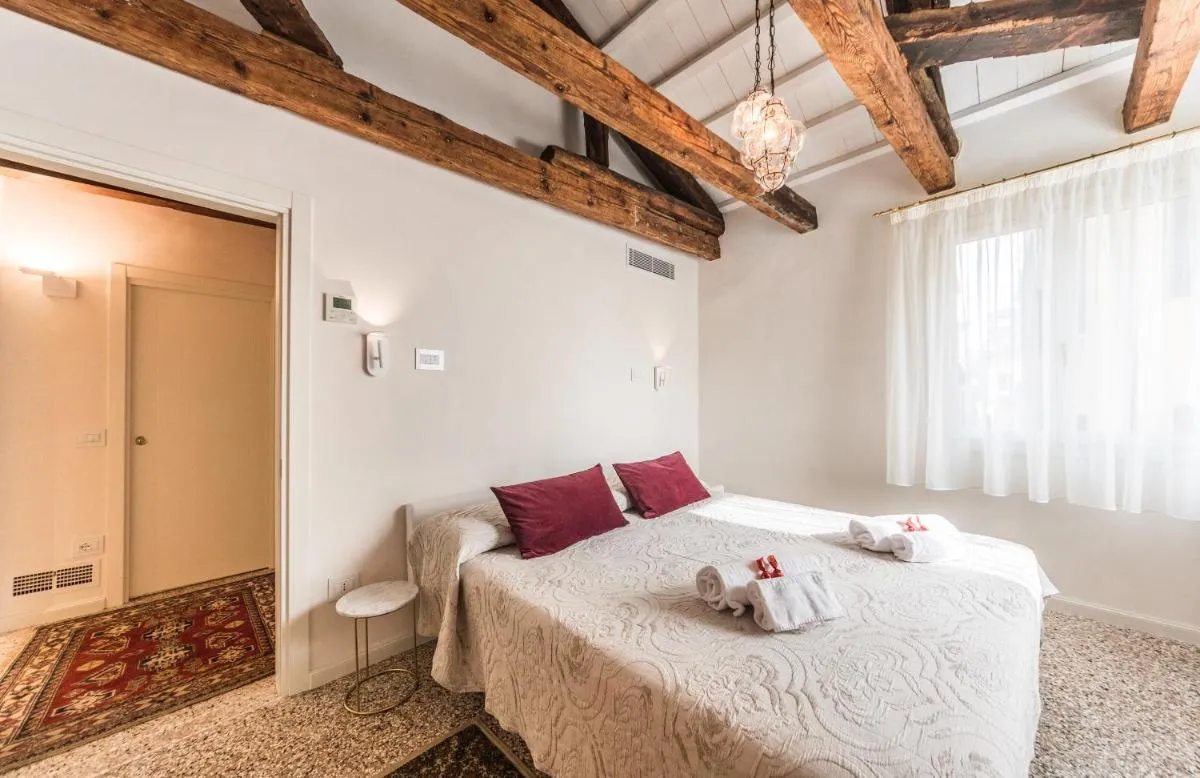 Image 6 of Apartment Cà Brunilda-luxury penthouse with terrace