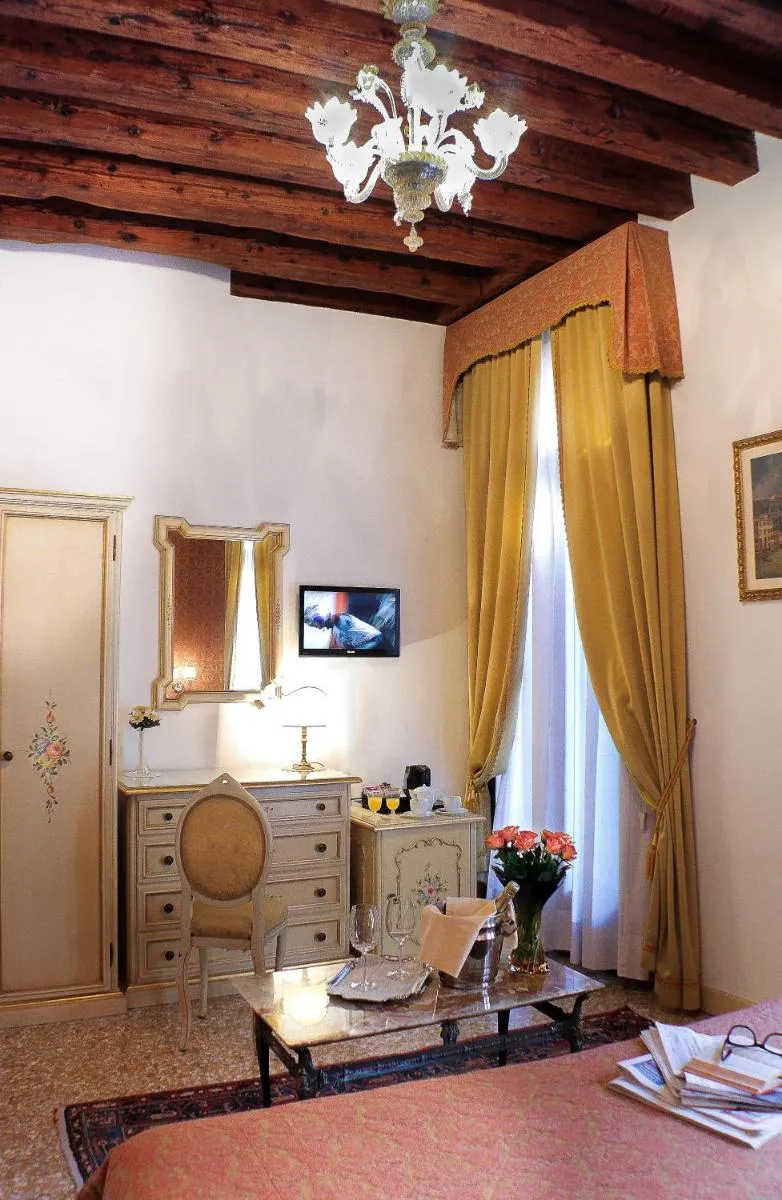 Image 5 of Apostoli Palace
