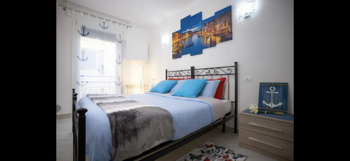 Image 1 of Appartamento 3 camere da letto – Holiday House 2