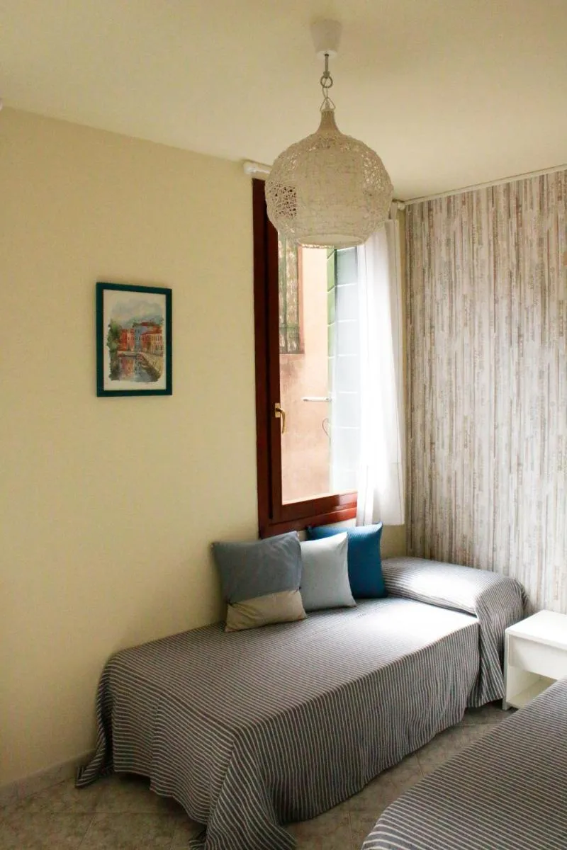 Image 4 of Bacanal Apartment