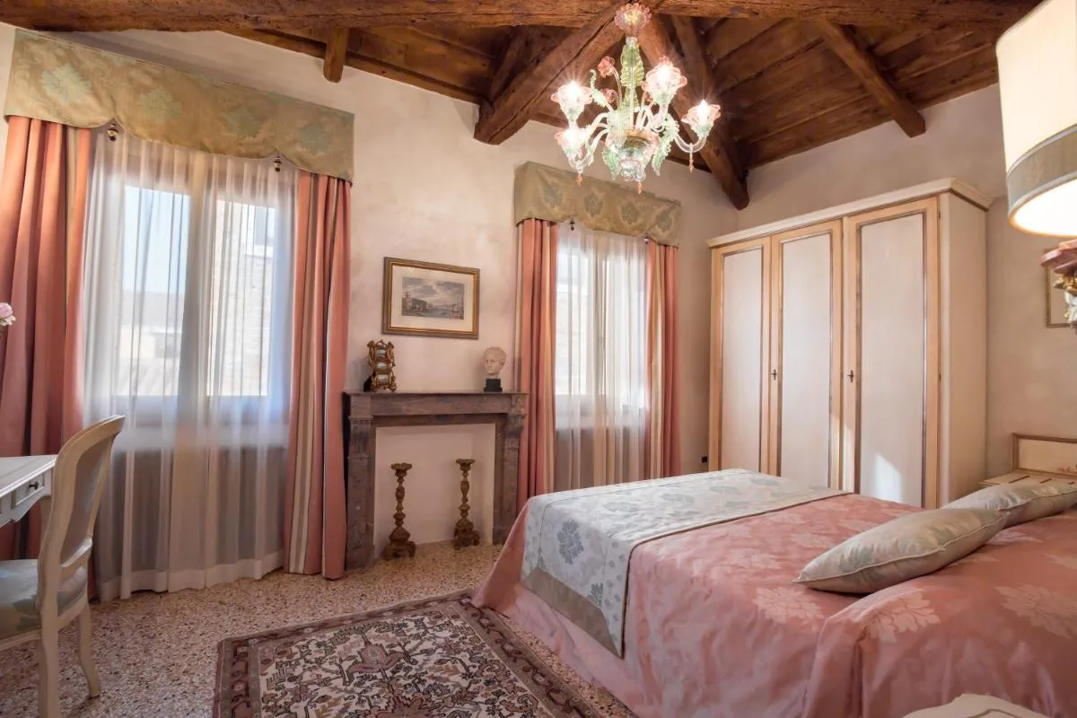 Image 5 of Cà Manzoni Apartment with Terrace