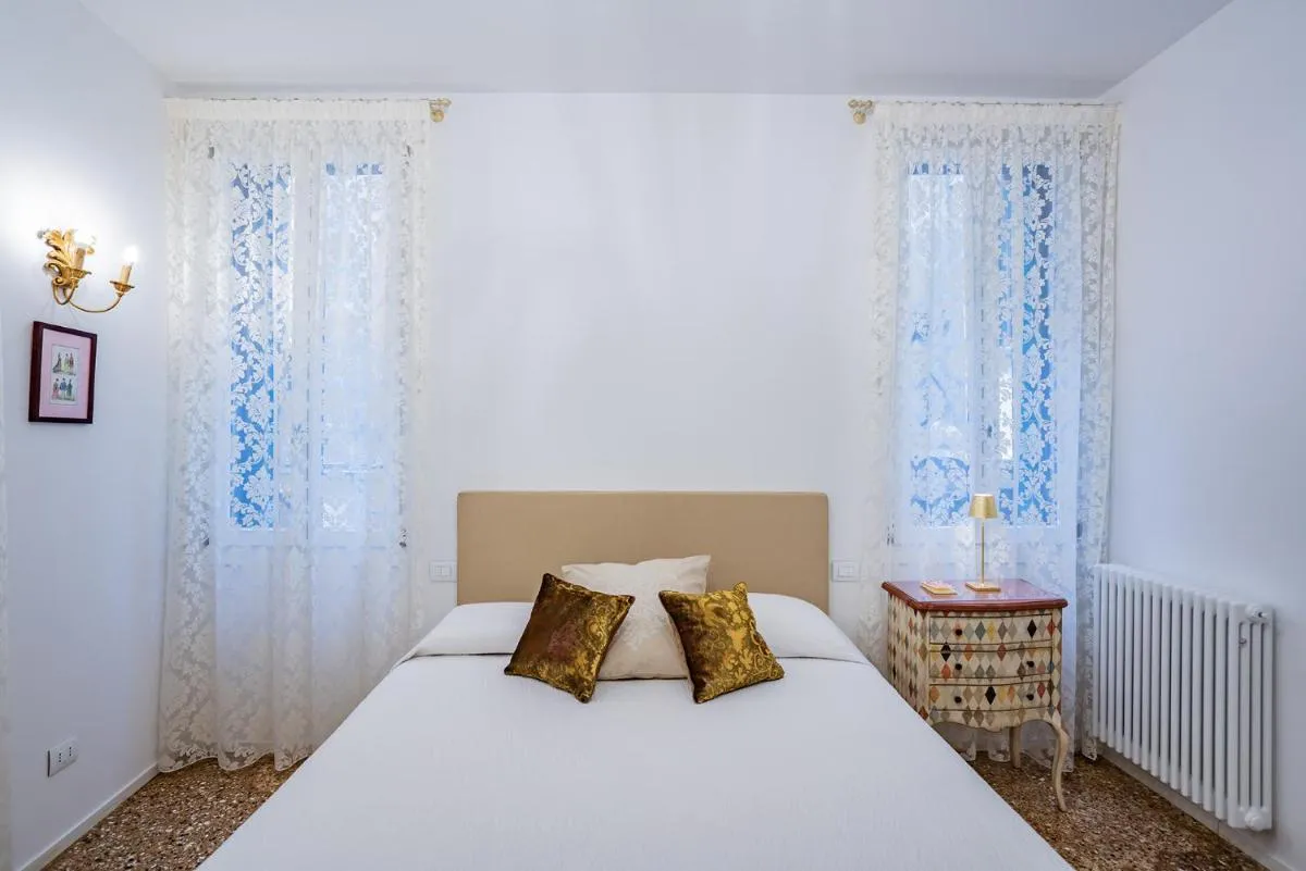 Image 1 of Ca’ San Beneto Completely Refurbished in a fabulously central area