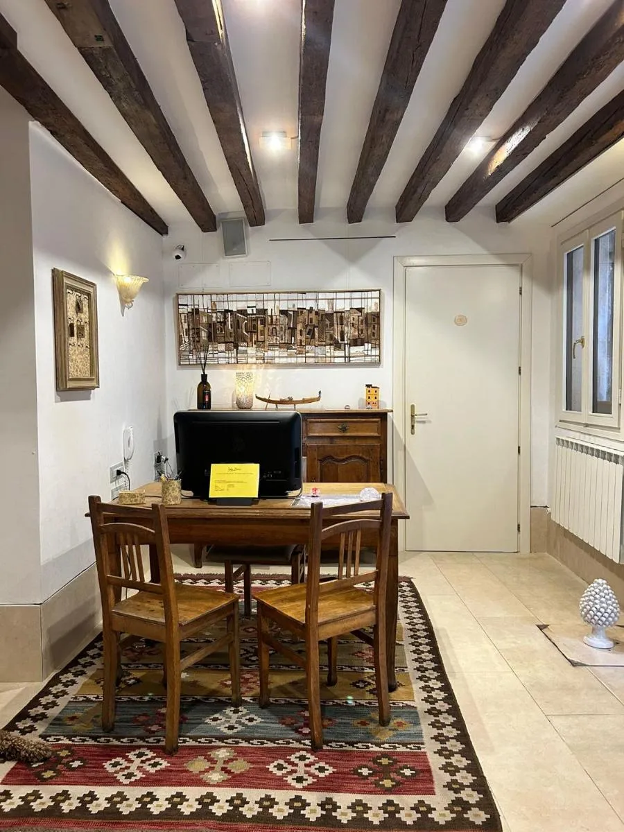Image 5 of Ca’ San Trovaso – 6 Rooms