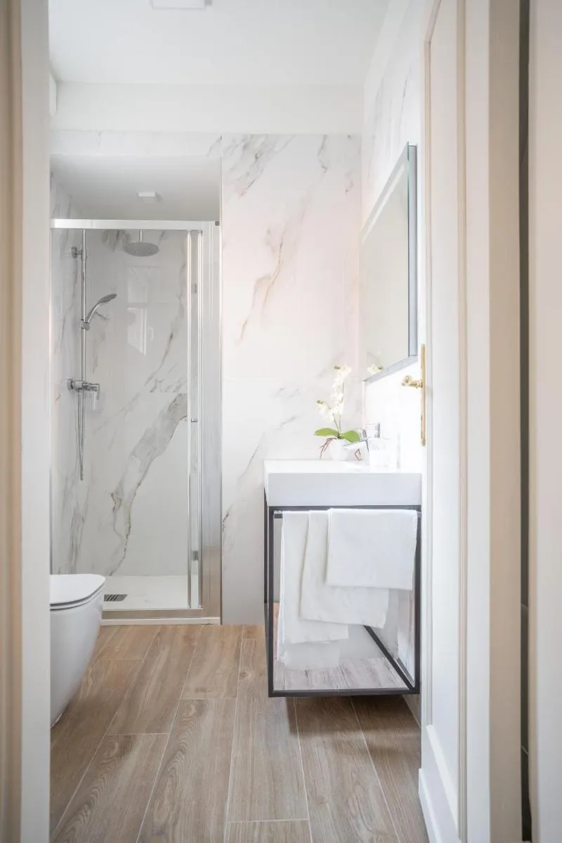 Image 3 of Ca del Mar Venice Luxury Apartments