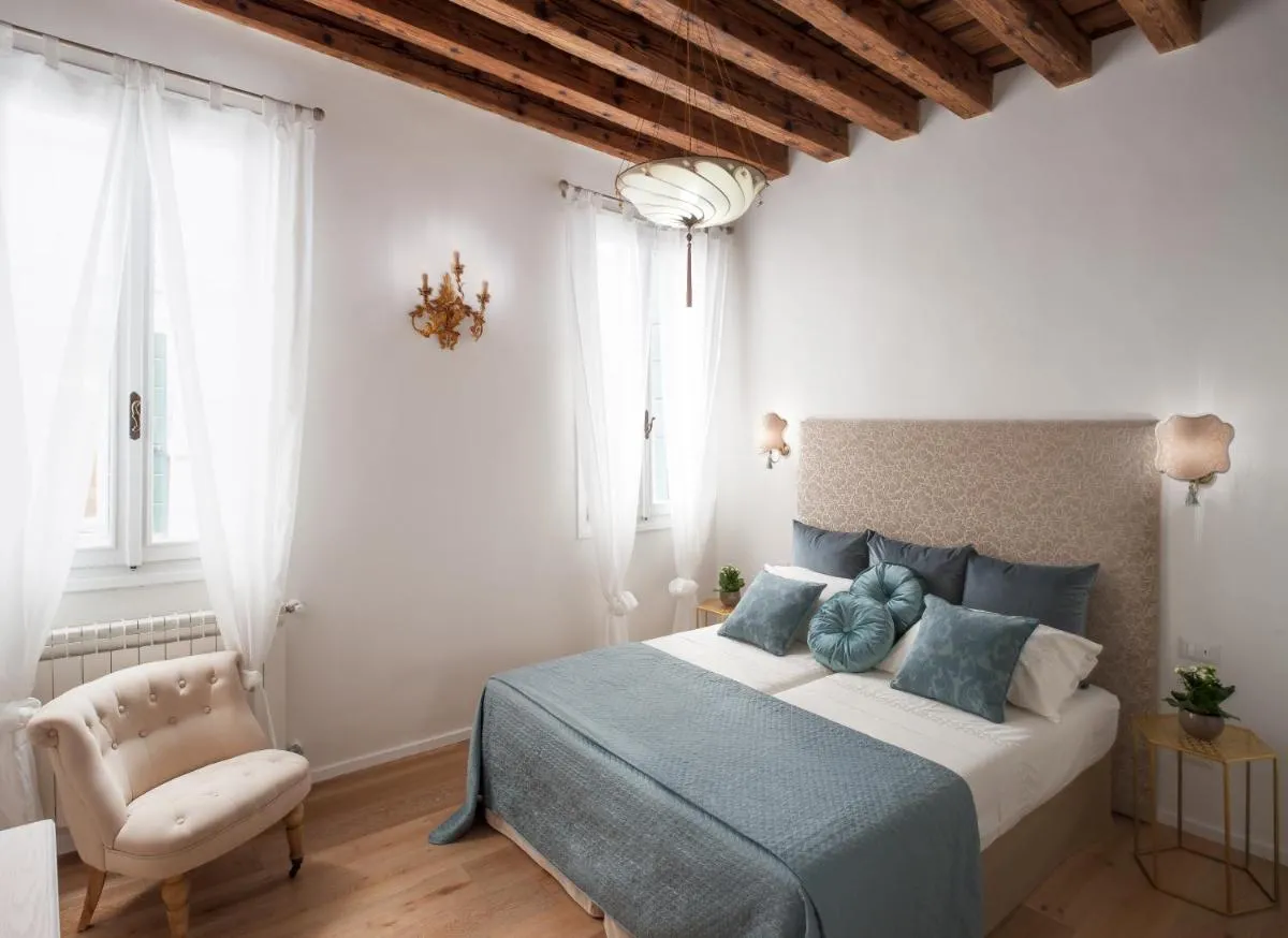 Image 1 of Ca del Mar Venice Luxury Apartments