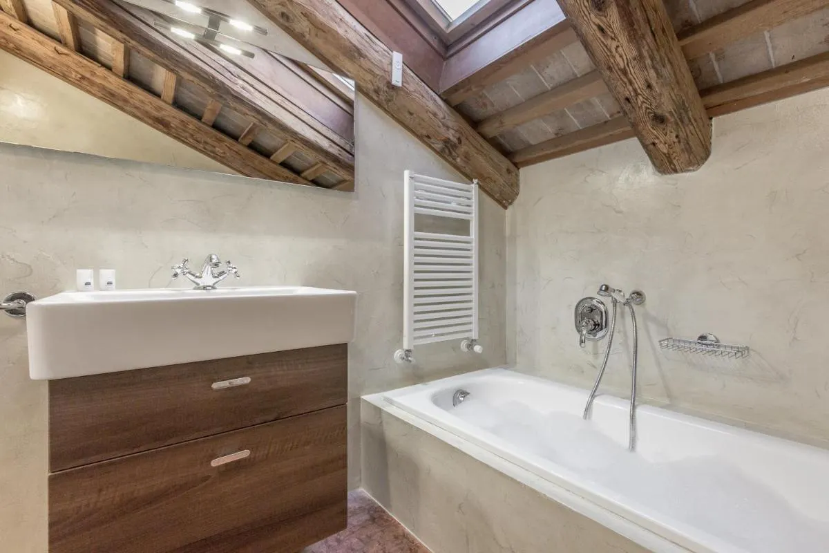 Image 2 of Ca’ del Monastero 7 Collection Bright Apartment with Terrace