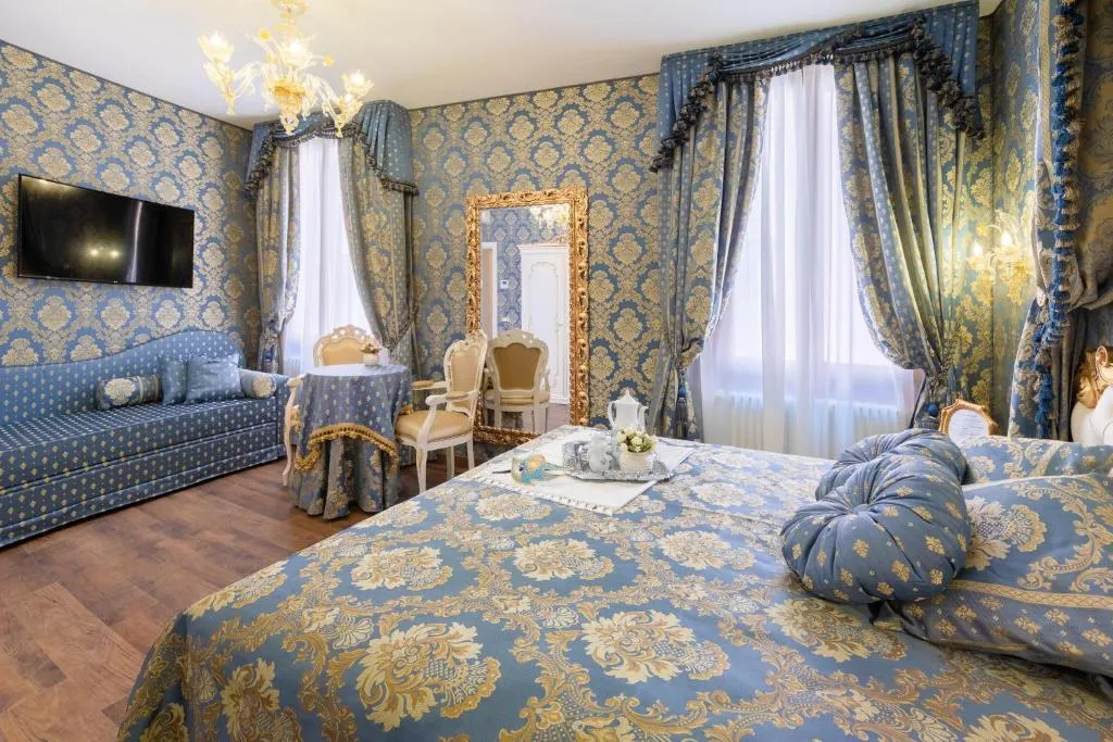 Image of Canal View San Marco Luxury Rooms