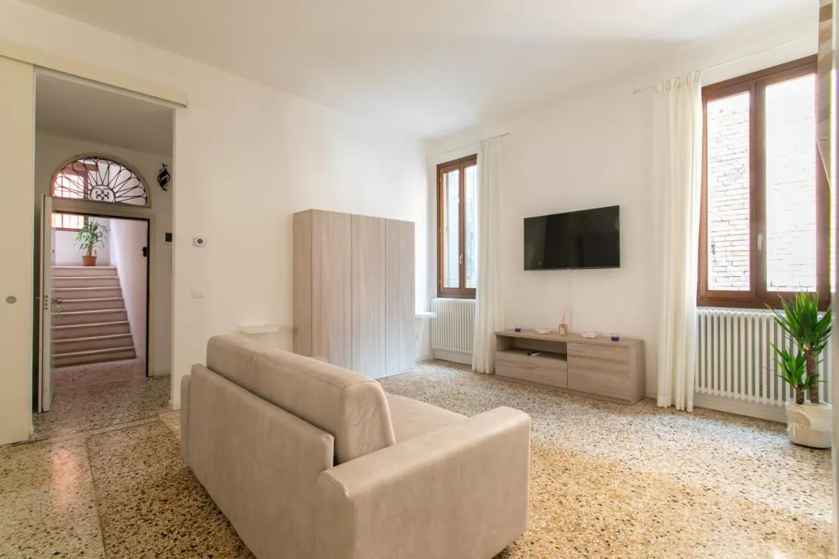 Image 5 of Canaletto Apartments
