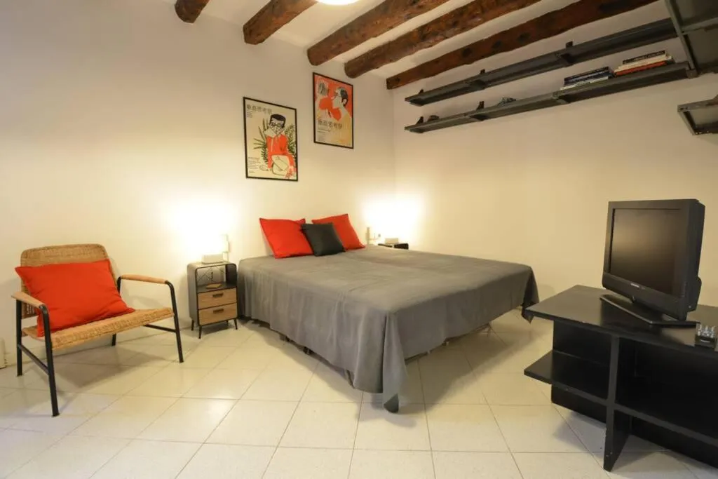 Image 4 of Carlo’s Studio by Venicevillas