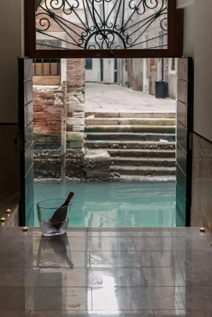 Image 3 of Charming Palace Corte del Teatro