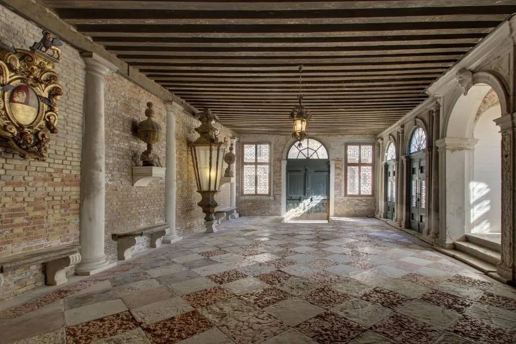 Image of DOGE STAIR, gorgeous – BBC Venice Grand 2024 Tour recorded here!