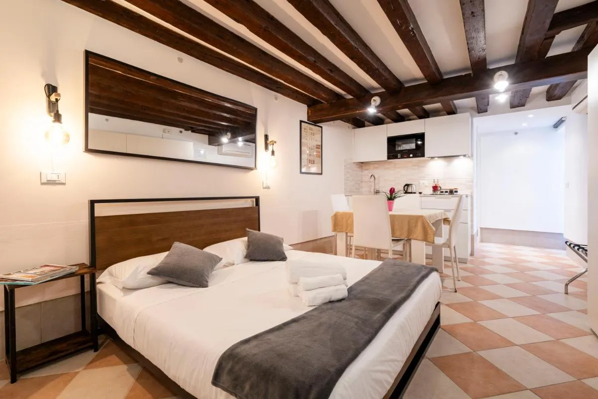 Image 1 of Fenix Colombina in Biennale – Your little house