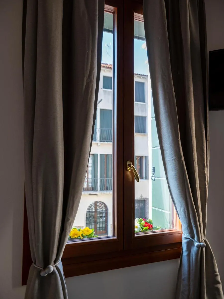 Image 6 of Foscà Venice Rooms