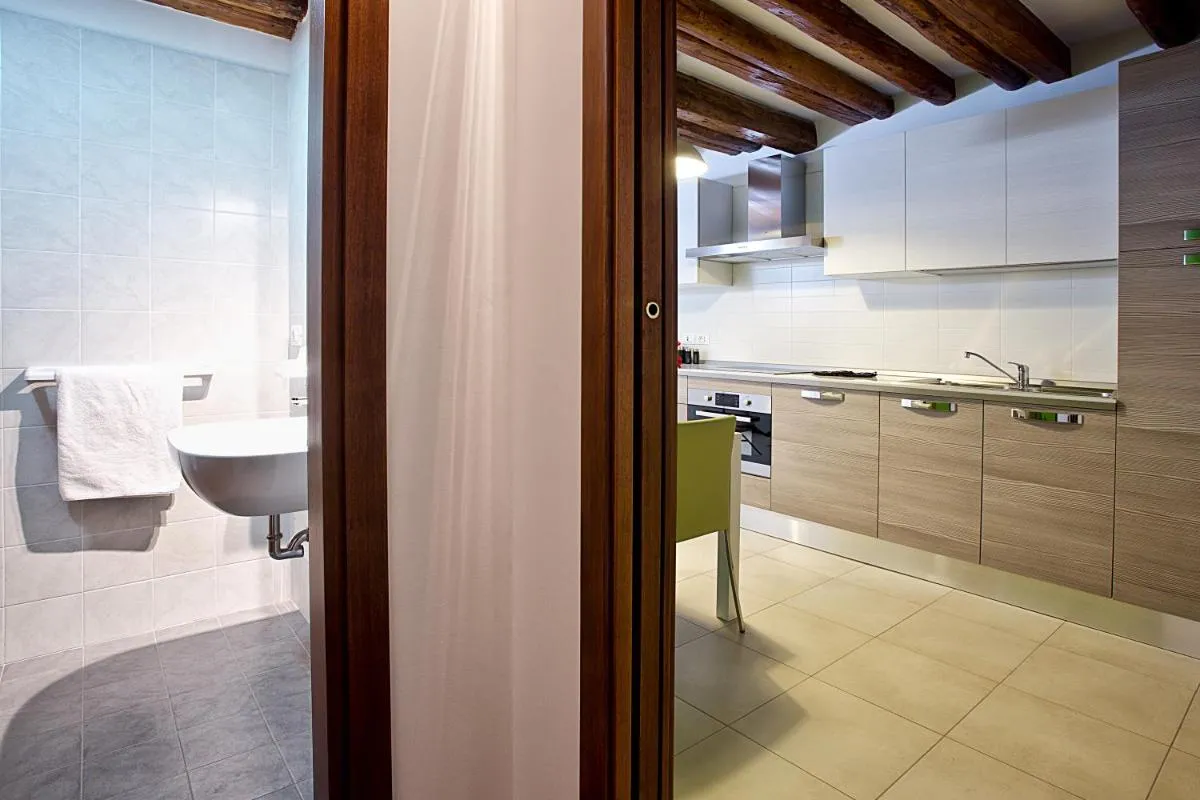 Image 2 of Good Wine Apartments