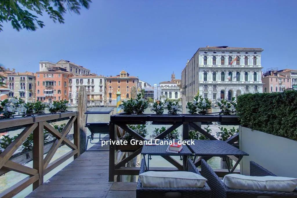 Image of GranDELUX-Canal – BBC Venice Grand Tour 2024 recorded here!