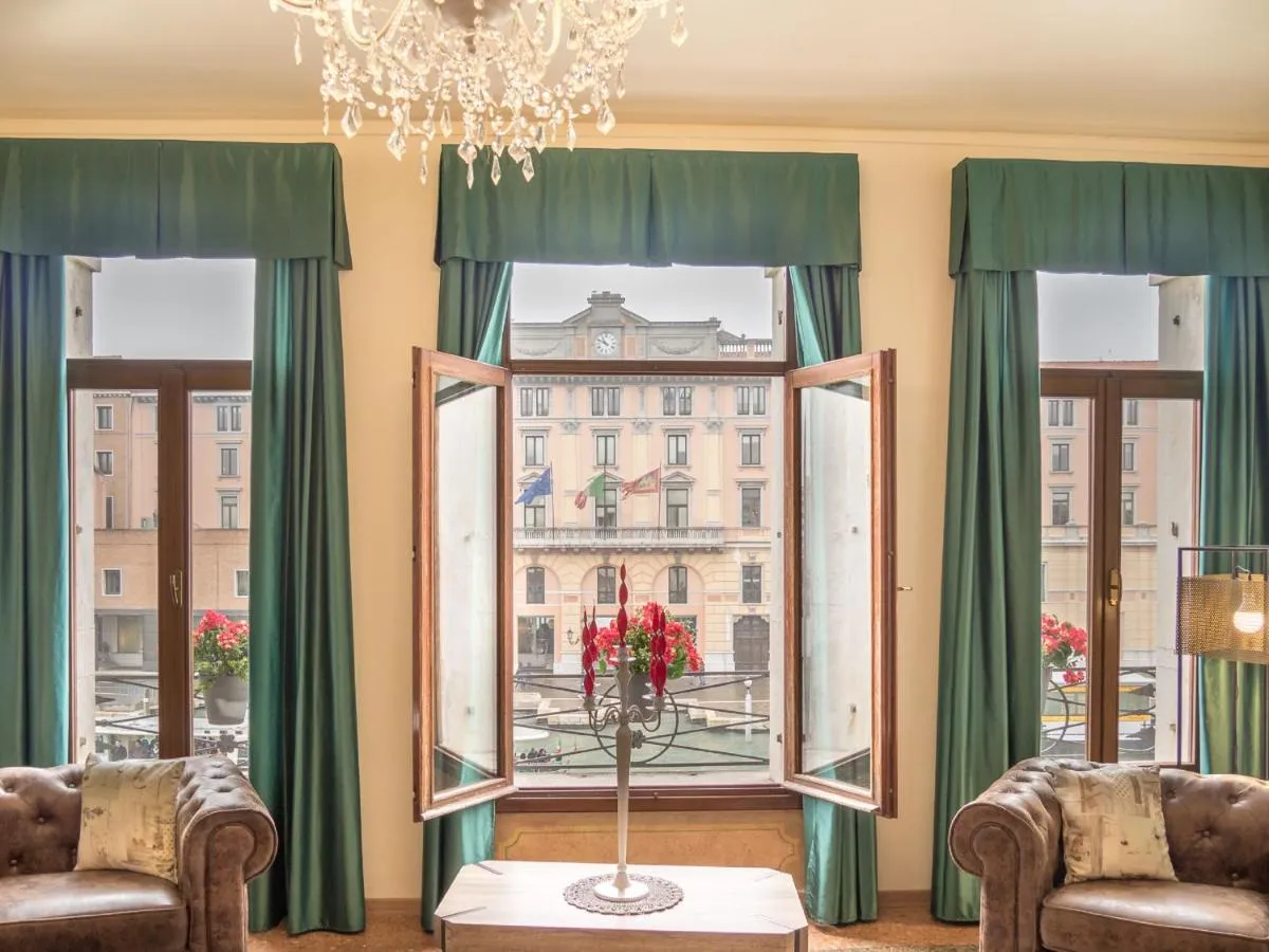 Image 1 of Grand Canal Suite by Wonderful Italy