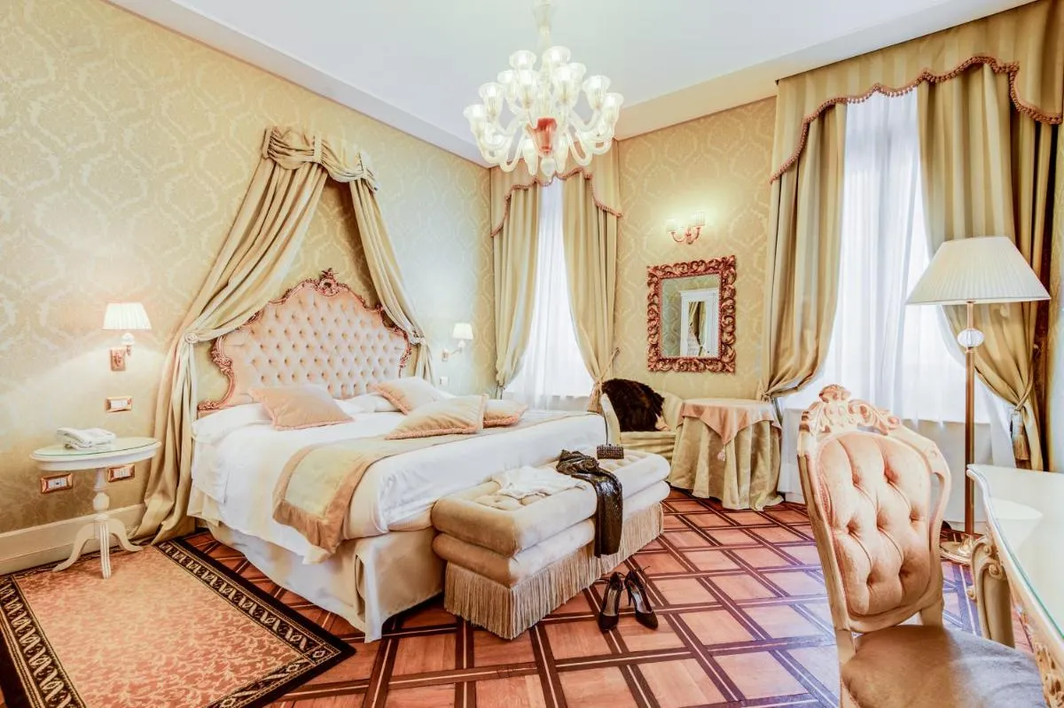 Image 1 of Hotel Al Duca Di Venezia