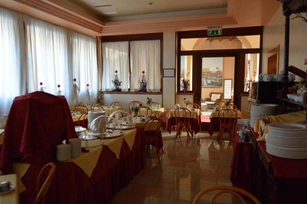 Image 3 of Hotel Belle Arti