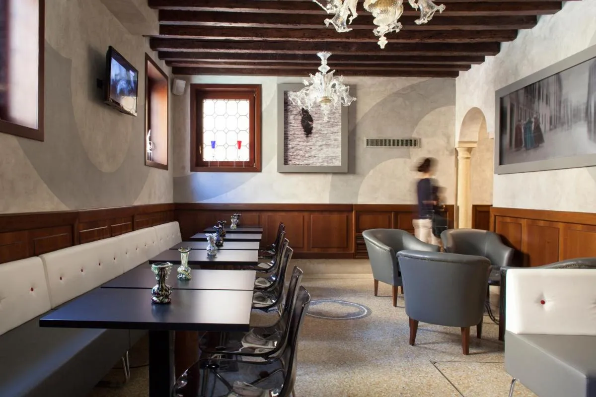 Image 2 of Hotel Ca’ D’Oro – WENICE Deep Culture